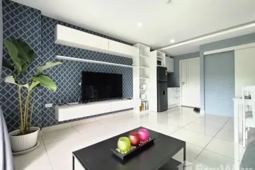 2 Bedroom Condo for sale in Siam Oriental Plaza, Nong Prue, Chonburi