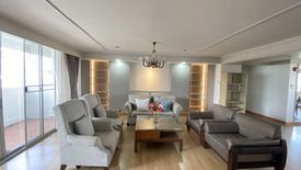 3 Bedroom Condo for rent in D.S. Tower 1 Sukhumvit 33, Khlong Tan Nuea, Bangkok near BTS Phrom Phong