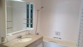 3 Bedroom Condo for rent in Acadamia Grand Tower, Khlong Tan Nuea, Bangkok near BTS Phrom Phong