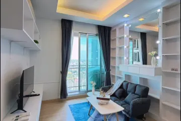 1 Bedroom Condo for rent in Thru Thonglor, Bang Kapi, Bangkok near MRT Phetchaburi