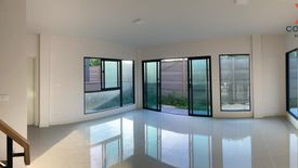 4 Bedroom Townhouse for sale in Baan Klang Muang Ramintra 83 Station, Ram Inthra, Bangkok