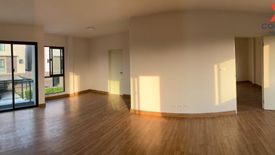 4 Bedroom Townhouse for sale in Baan Klang Muang Ramintra 83 Station, Ram Inthra, Bangkok