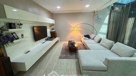 4 Bedroom House for rent in Mantana Srinakarin - Rama9, Hua Mak, Bangkok near Airport Rail Link Hua Mak