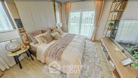 4 Bedroom House for sale in Sam Wa Tawan Tok, Bangkok