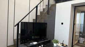 1 Bedroom Condo for rent in Maha Phruettharam, Bangkok near MRT Hua Lamphong