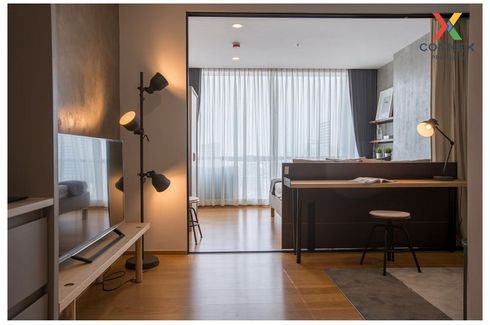 1 Bedroom Condo for rent in Noble Revo Silom, Silom, Bangkok near BTS Surasak