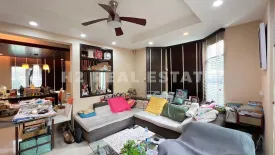 4 Bedroom House for sale in Moo Baan Der Ville, Bang Kaeo, Samut Prakan