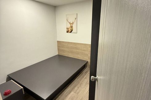 2 Bedroom Condo for rent in Bang Lamphu Lang, Bangkok near BTS Krung Thon Buri