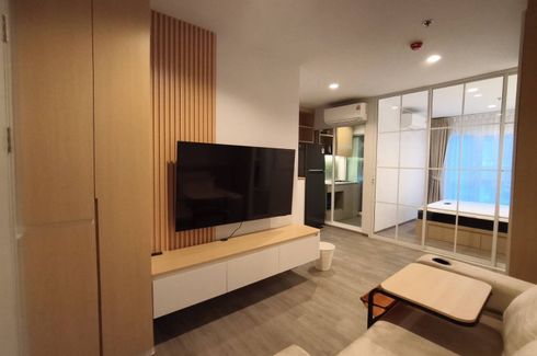 1 Bedroom Condo for rent in Regent Home Bangna, Bang Na, Bangkok near BTS Bang Na
