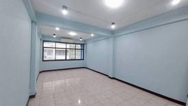 4 Bedroom Townhouse for sale in Phra Khanong, Bangkok near BTS Phra Khanong