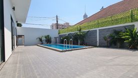 6 Bedroom House for sale in Nong Prue, Chonburi