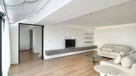 3 Bedroom Apartment for rent in Charoenjai place, Khlong Tan Nuea, Bangkok