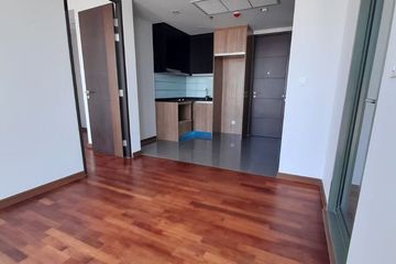 1 Bedroom Condo for sale in Thanon Phetchaburi, Bangkok near BTS Ratchathewi