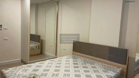 1 Bedroom Condo for rent in Sam Sen Nai, Bangkok