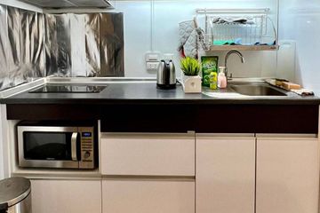 1 Bedroom Condo for sale in Khlong Toei Nuea, Bangkok near MRT Phetchaburi