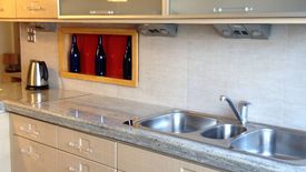 2 Bedroom Condo for rent in Khlong Toei Nuea, Bangkok near Airport Rail Link Makkasan