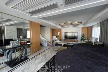 3 Bedroom Condo for sale in Le Raffine Sukhumvit 24, Khlong Tan, Bangkok near BTS Phrom Phong