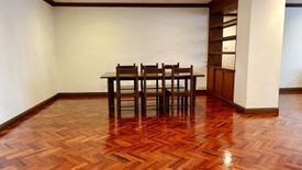 2 Bedroom Condo for rent in Khlong Toei Nuea, Bangkok near MRT Phetchaburi