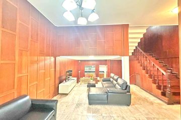 5 Bedroom Townhouse for rent in Phra Khanong, Bangkok near BTS Ekkamai