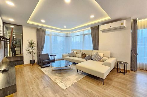 3 Bedroom Condo for rent in Navin Court, Lumpini, Bangkok near BTS Ploen Chit