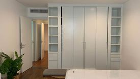 3 Bedroom Condo for rent in Phra Khanong Nuea, Bangkok near BTS Ekkamai