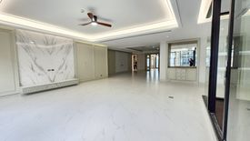 4 Bedroom Condo for rent in Khlong Tan Nuea, Bangkok near MRT Sukhumvit