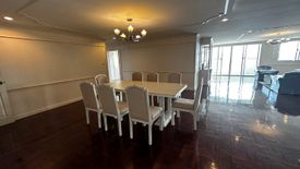 3 Bedroom Condo for rent in Khlong Tan Nuea, Bangkok