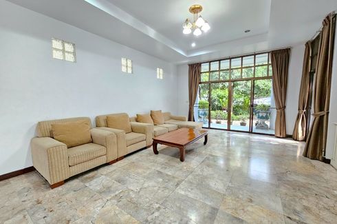 4 Bedroom House for rent in Bang Kapi, Bangkok near MRT Pradit Manutham