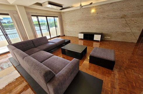 3 Bedroom Condo for rent in Khlong Toei Nuea, Bangkok near Airport Rail Link Makkasan