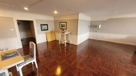 3 Bedroom Condo for rent in Khlong Tan Nuea, Bangkok