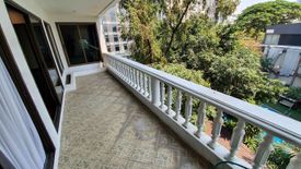 2 Bedroom Condo for rent in Khlong Tan Nuea, Bangkok near BTS Thong Lo