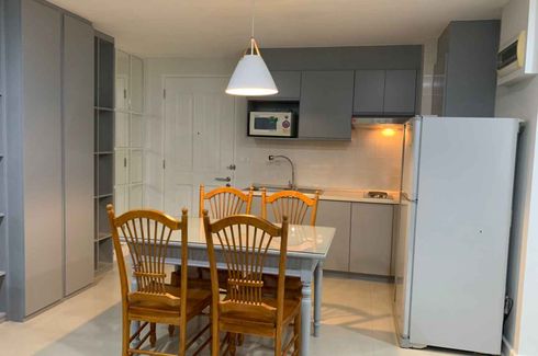 2 Bedroom Condo for rent in Khlong Tan Nuea, Bangkok