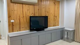 2 Bedroom Condo for rent in Khlong Tan Nuea, Bangkok