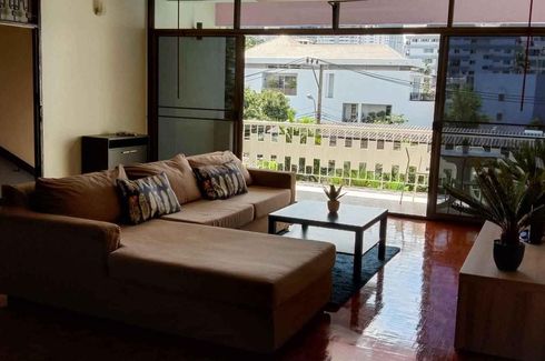 3 Bedroom Condo for rent in Khlong Toei Nuea, Bangkok near MRT Sukhumvit