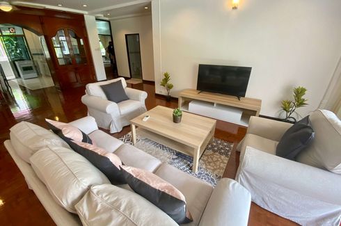 3 Bedroom Condo for rent in Khlong Toei Nuea, Bangkok near MRT Sukhumvit