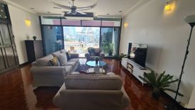 3 Bedroom Condo for rent in Khlong Toei Nuea, Bangkok near MRT Sukhumvit