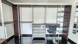 2 Bedroom Condo for rent in Khlong Tan Nuea, Bangkok