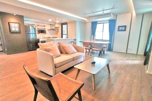 2 Bedroom Condo for rent in Khlong Toei Nuea, Bangkok near MRT Phetchaburi