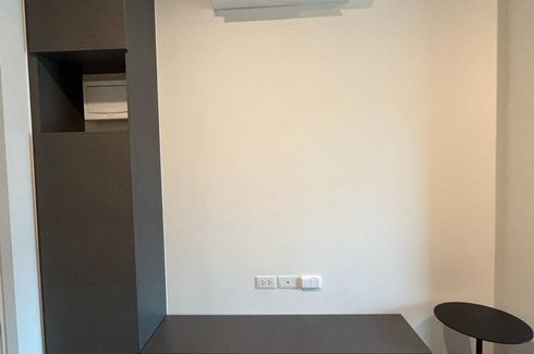 1 Bedroom Condo for rent in NUE District R9, Huai Khwang, Bangkok near MRT Phra Ram 9