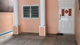 2 Bedroom Townhouse for rent in Din Daeng, Bangkok near MRT Phra Ram 9