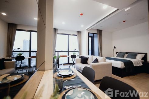 1 Bedroom Condo for sale in Si Phraya, Bangkok near MRT Sam Yan