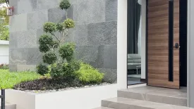 4 Bedroom Villa for sale in Mooban Wangtan, San Phak Wan, Chiang Mai