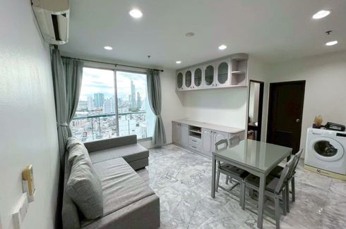 2 Bedroom Condo for rent in Sathorn House, Silom, Bangkok near BTS Surasak