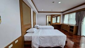 4 Bedroom Condo for rent in Khlong Tan Nuea, Bangkok