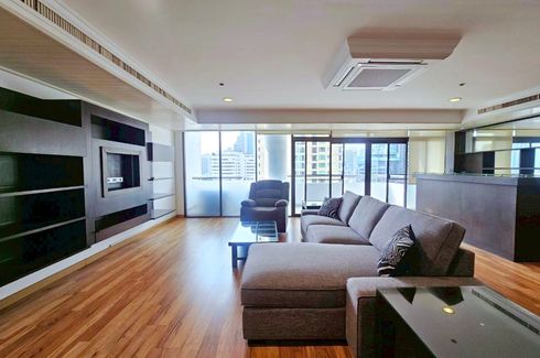 3 Bedroom Condo for rent in Kallista Mansion, Khlong Toei Nuea, Bangkok near BTS Nana