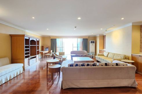 3 Bedroom Condo for rent in Oriental Towers, Khlong Tan Nuea, Bangkok near BTS Thong Lo