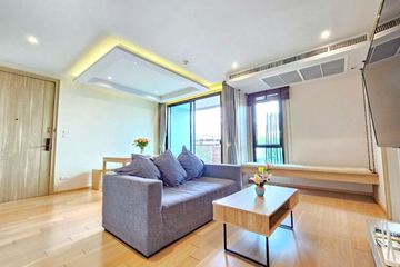 2 Bedroom Condo for rent in Khlong Toei Nuea, Bangkok near MRT Sukhumvit