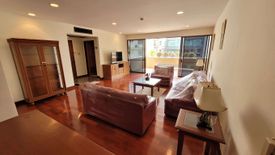 3 Bedroom Condo for rent in Khlong Tan Nuea, Bangkok near MRT Sukhumvit