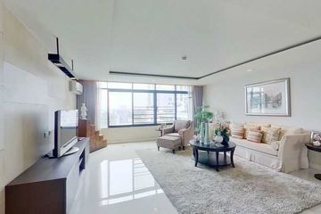 3 Bedroom Condo for rent in Khlong Tan Nuea, Bangkok
