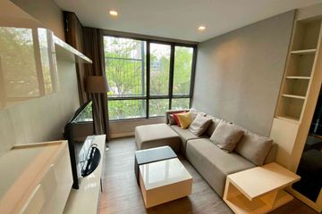 1 Bedroom Condo for rent in The Room Sukhumvit 40, Phra Khanong, Bangkok near BTS Ekkamai